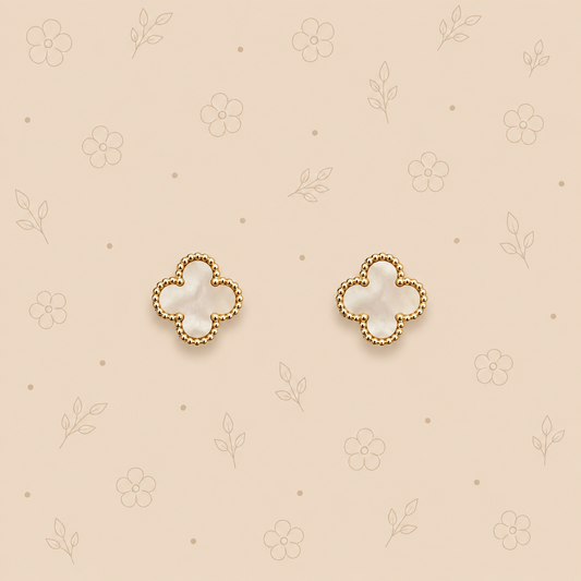 Boucle oreille Océane (beige nacré )