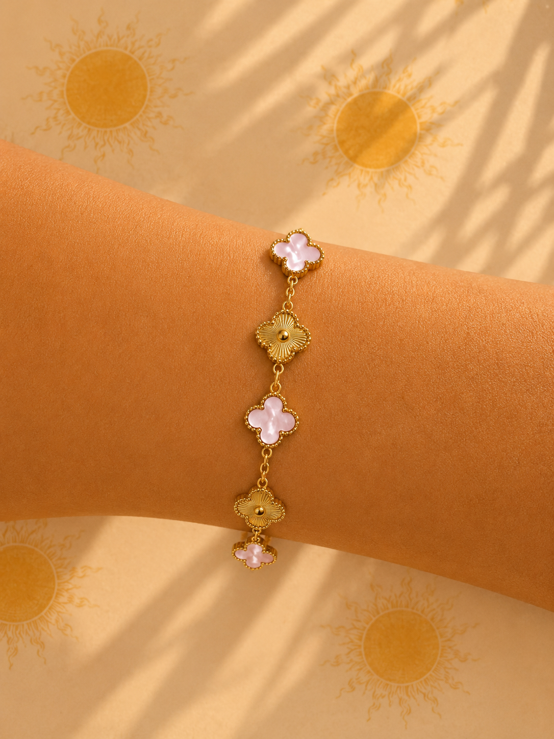 Bracelet tendance ( rose clair)