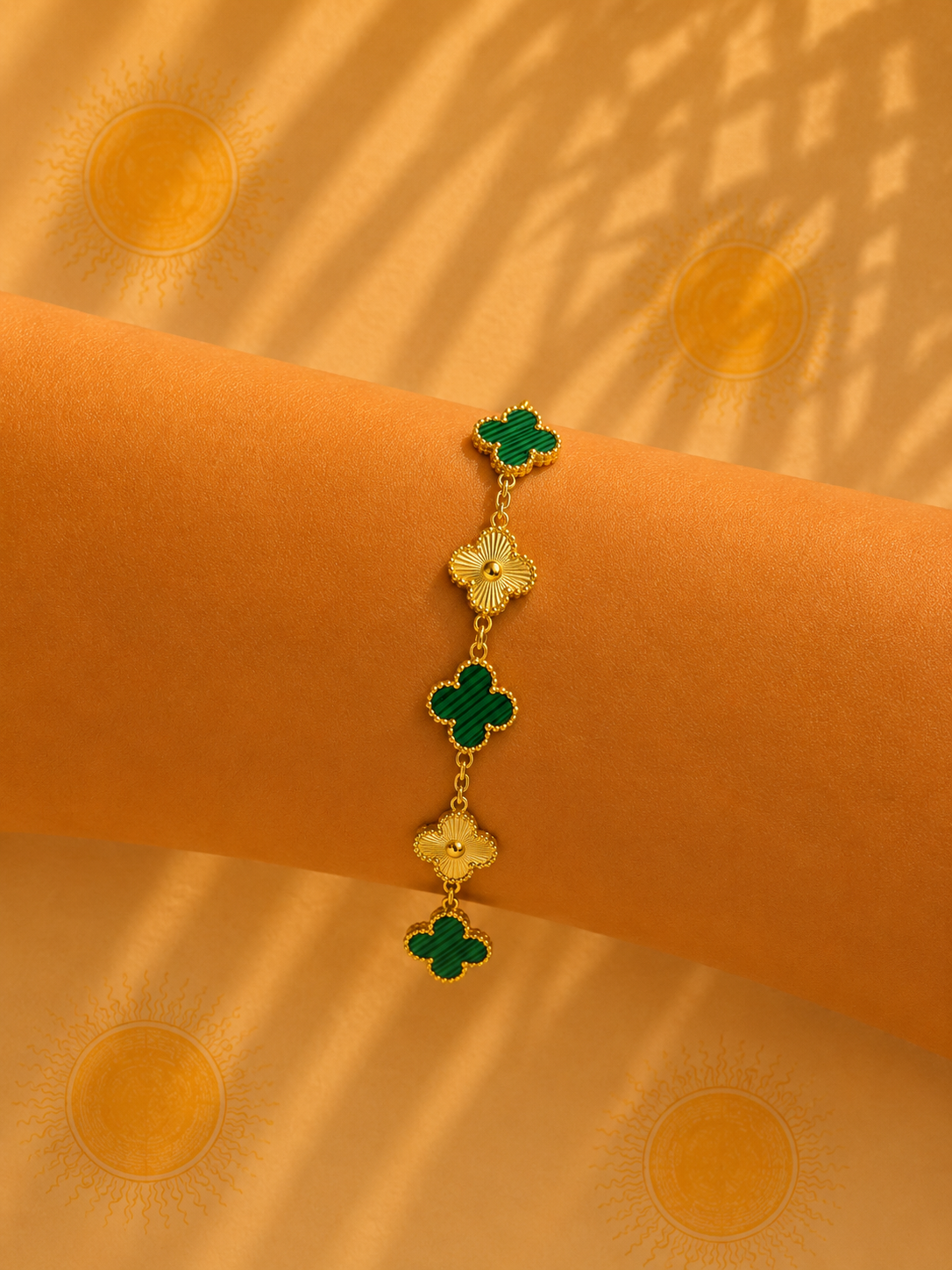 Bracelet tendance (vert rayure)